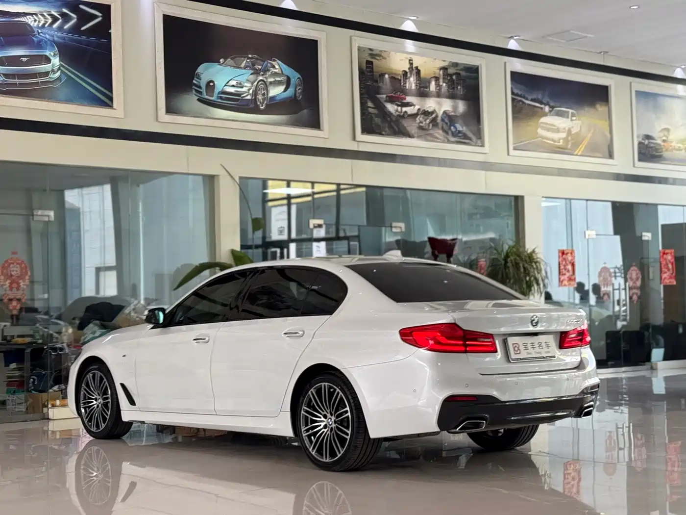 BMW 5 Series 2018 Facelift 530Li Exclusive M Sport Package фото 16