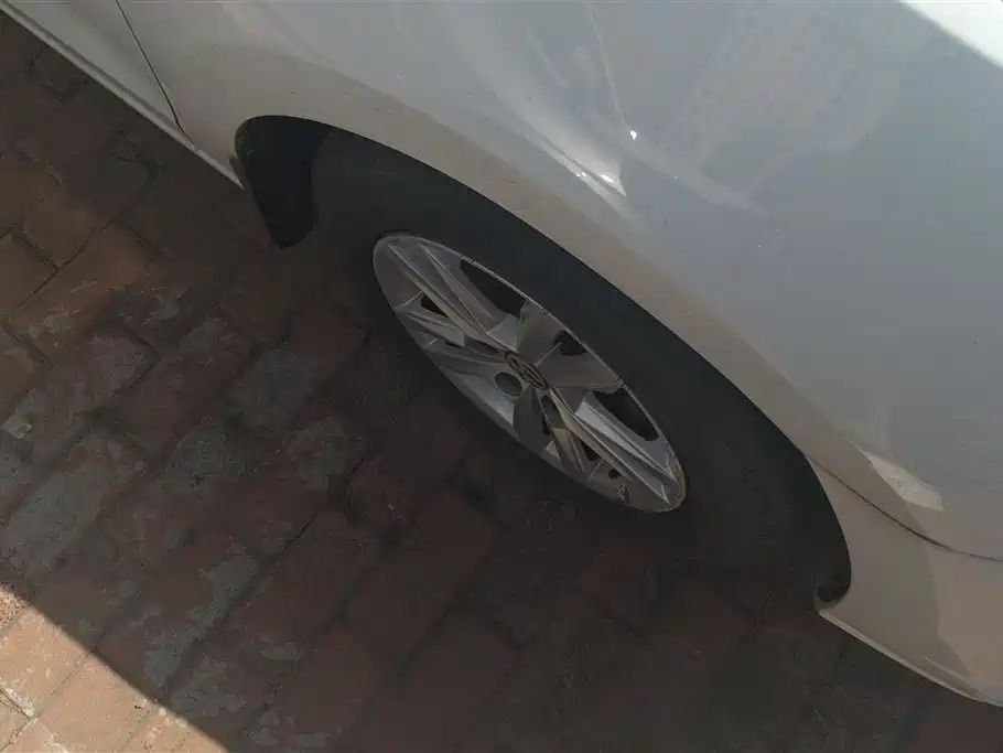 Volkswagen Jetta 2017 1.5L Manual Fashion фото 6