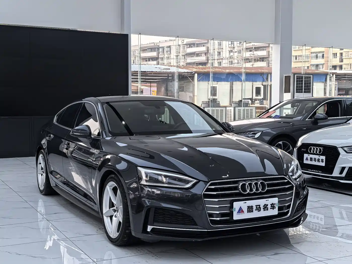 Audi A5 (Import) 2019 Sportback 40 TFSI Fashion фото 12