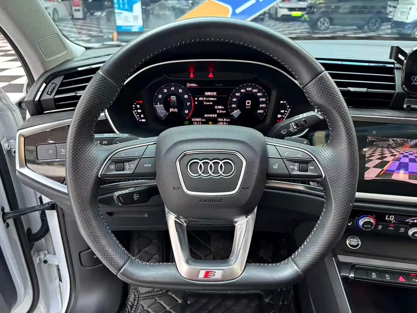 Audi Q3 Sportback 2020 40 TFSI Fashion фото 7