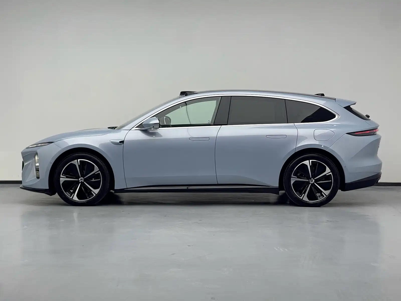 Фото 7 - NIO ET5T