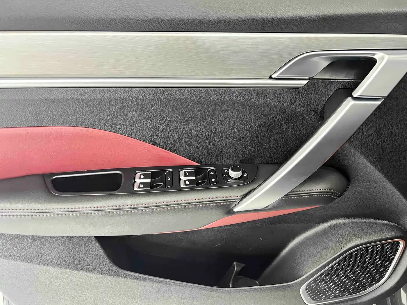 GEELY AUTOMOBILE BINYUE