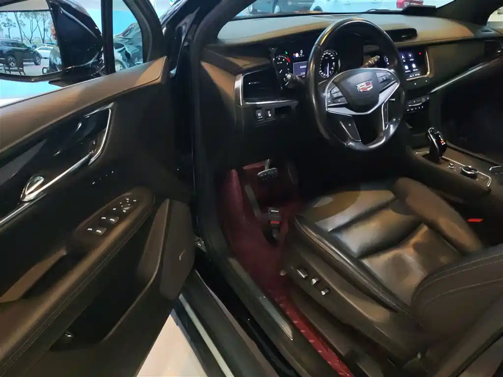Cadillac XT5 2020 28T Luxury Model фото 12