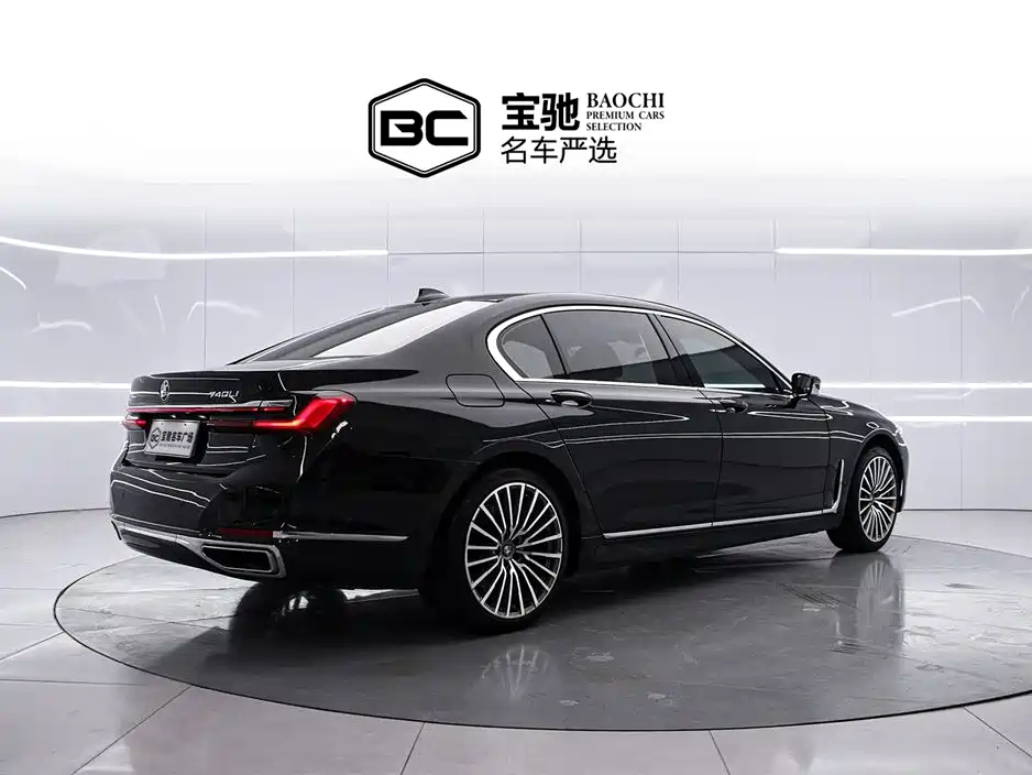 BMW 7 Series 2019 730Li Luxury Package фото 3