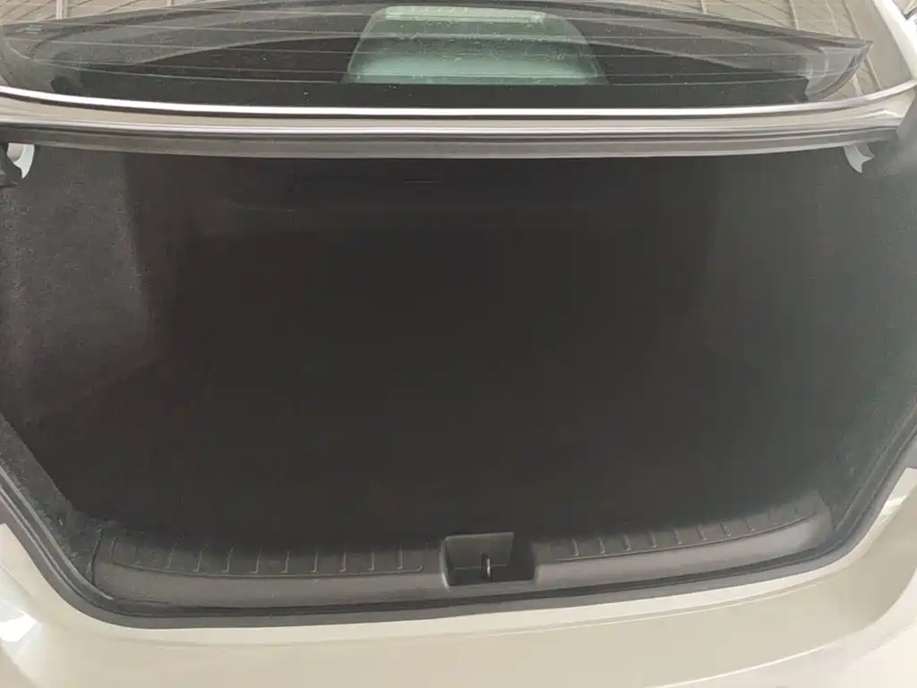 Photo 19 - Honda Civic