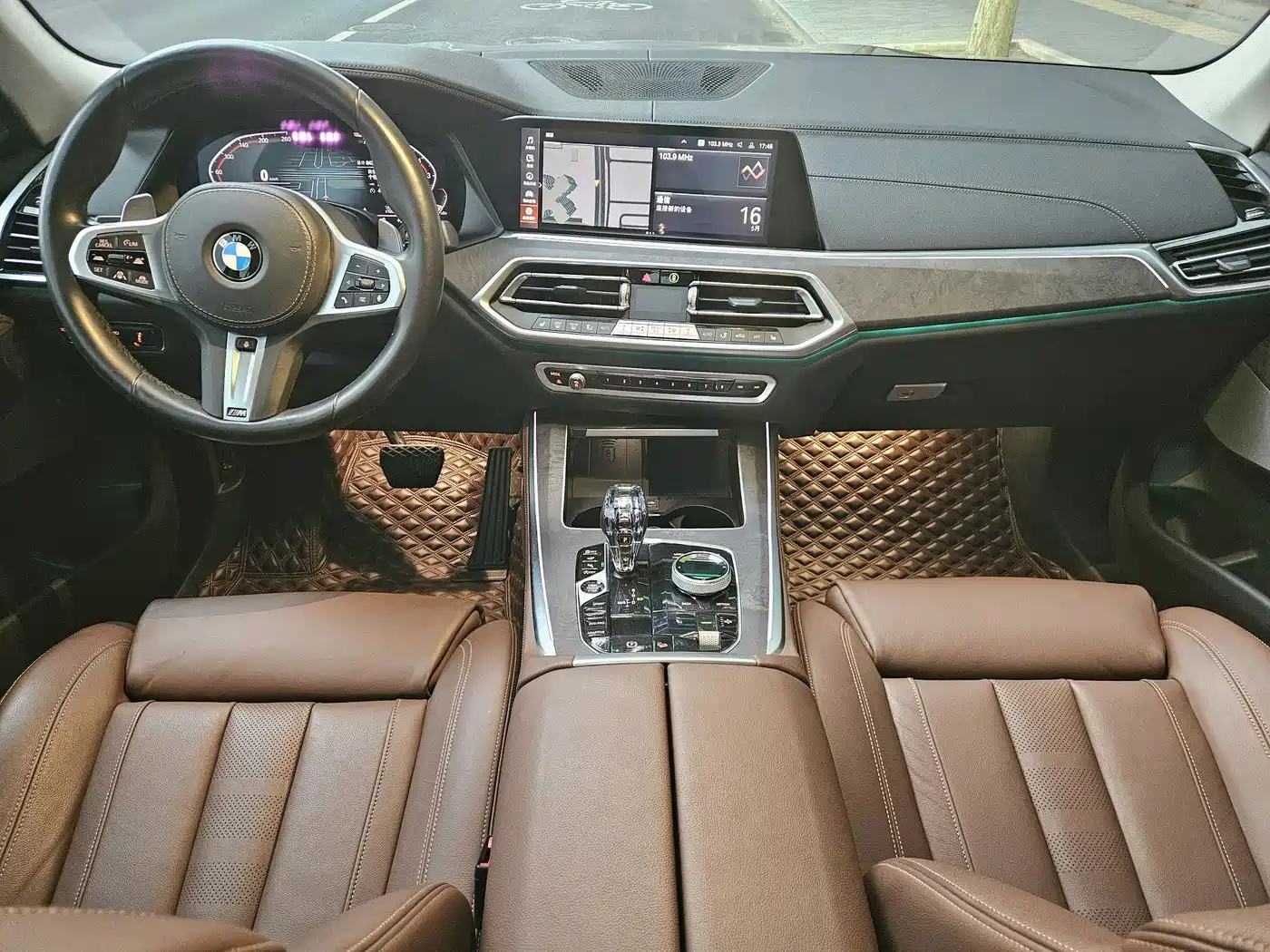 BMW X5 (Import) 2019 xDrive40i Exclusive M Sport Package фото 8