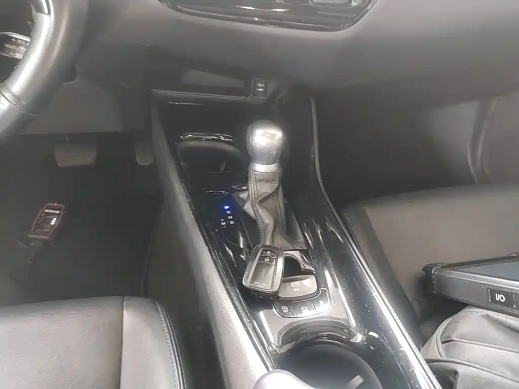 Toyota C-HR 2020 2020 Model 2.0L Leading
