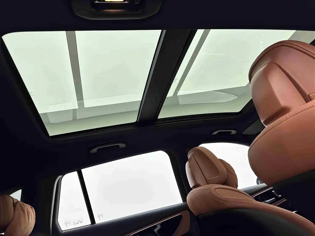 Mercedes-Benz GLC 2025 Facelift GLC 260 L 4MATIC Dynamic фото 23