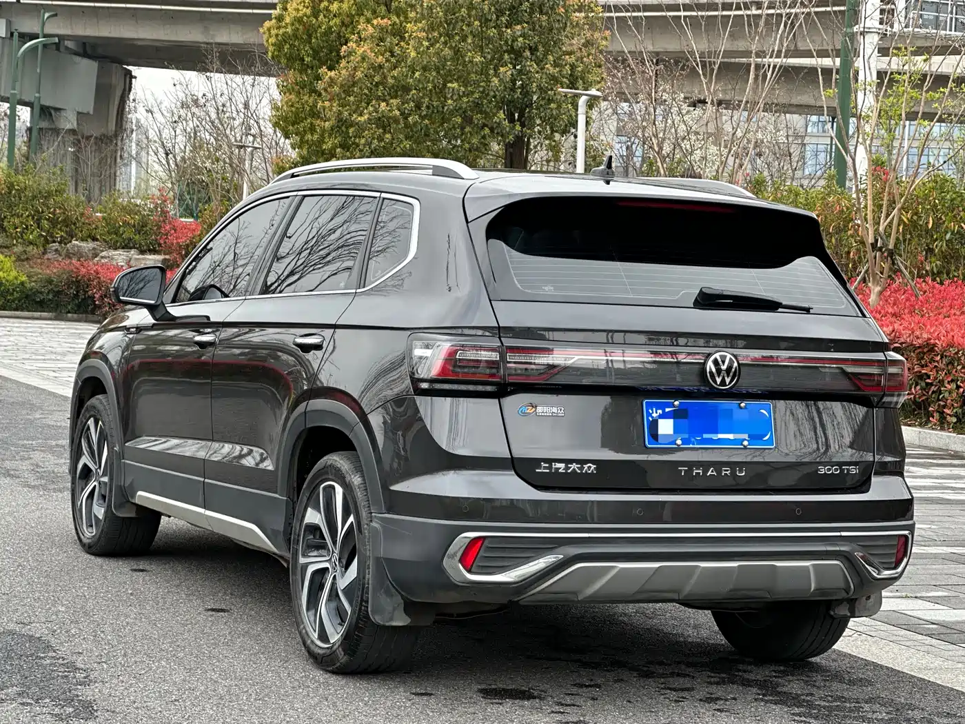 Volkswagen Tharu 2023 300TSI 2WD Full Moon Edition фото 4