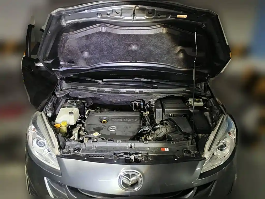 Mazda Mazda5 2014 2013 2.0L Automatic Luxury
