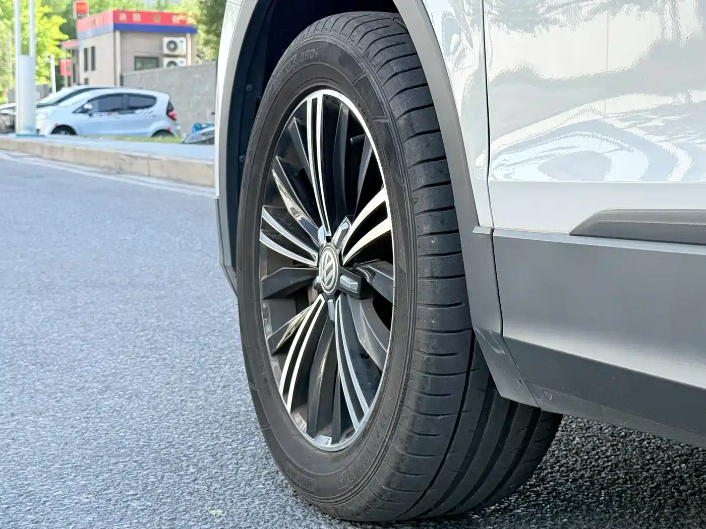 Volkswagen Tiguan L 2020 330TSI Auto 2WD Trend China VI фото 17