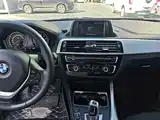 Photo 10 - BMW 1 Series (Import)