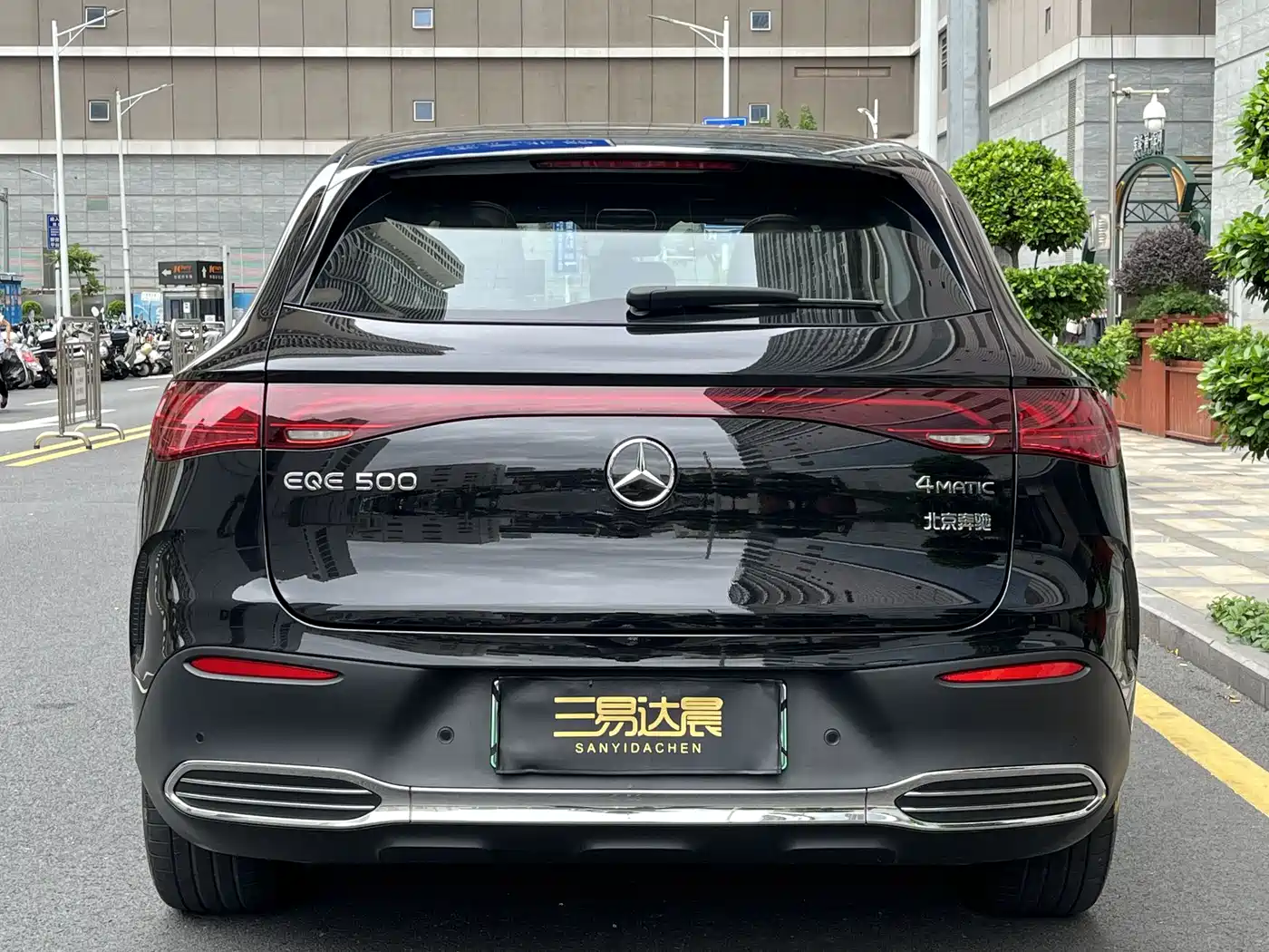 Mercedes-Benz EQE SUV 2024 500 4MATIC Luxury Edition фото 5