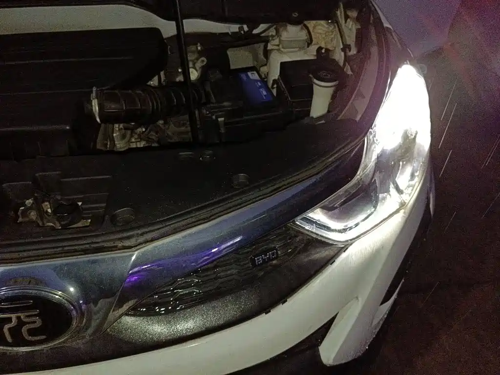 BYD Yuan 2017 1.5L Auto Cool Connect фото 21