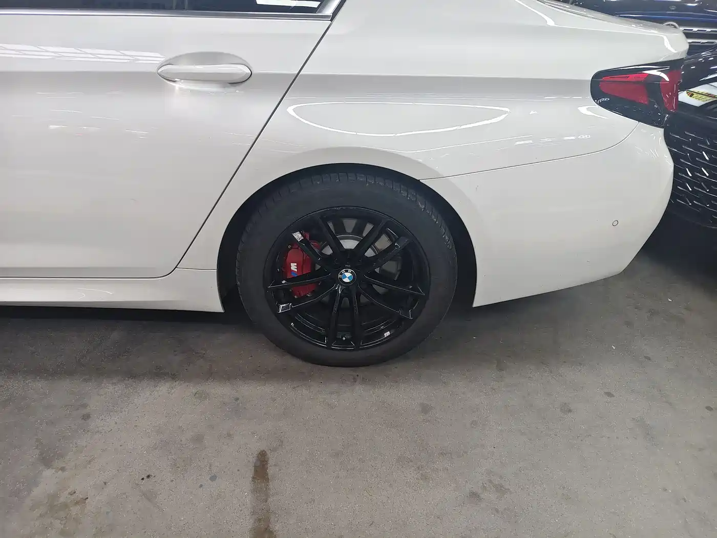 BMW 5 SERIES NEW ENERGY