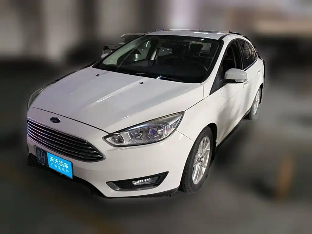 Фото 1 - Ford Focus