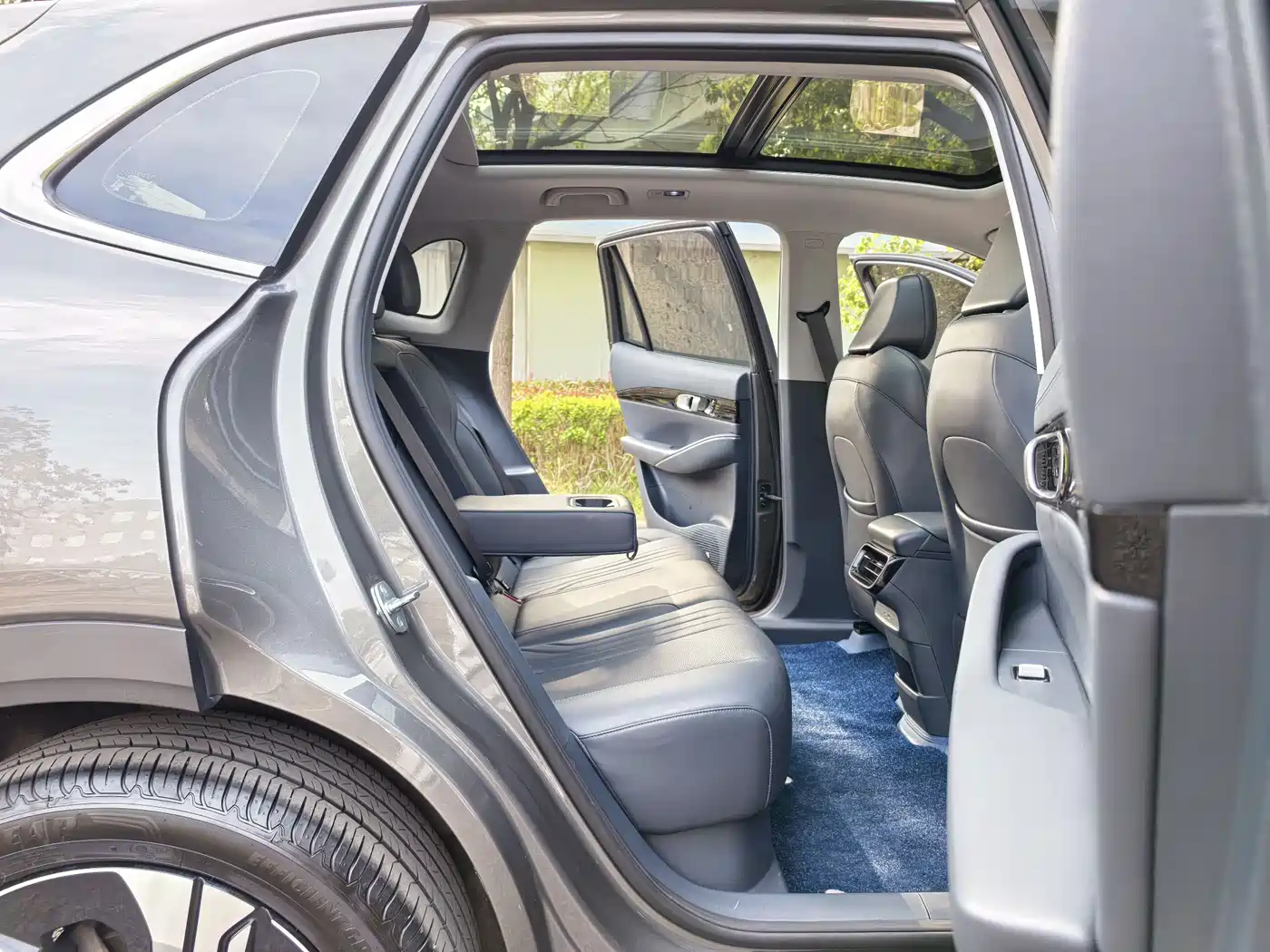 GEELY GALAXY GALAXY E5