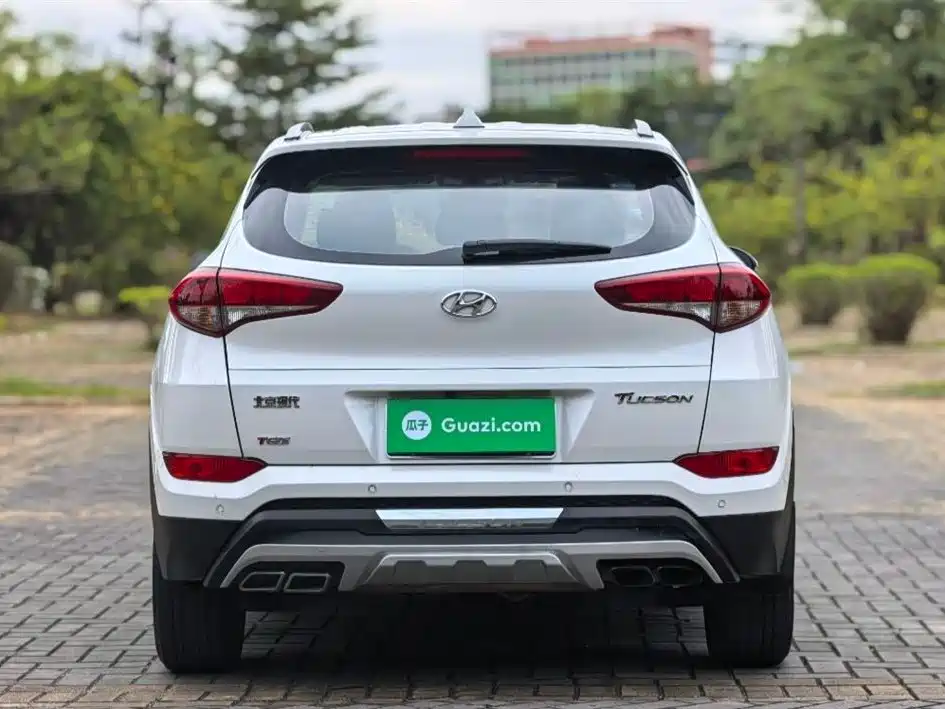 Hyundai Tucson 2015 1.6T Dual Clutch 2WD Smart фото 6