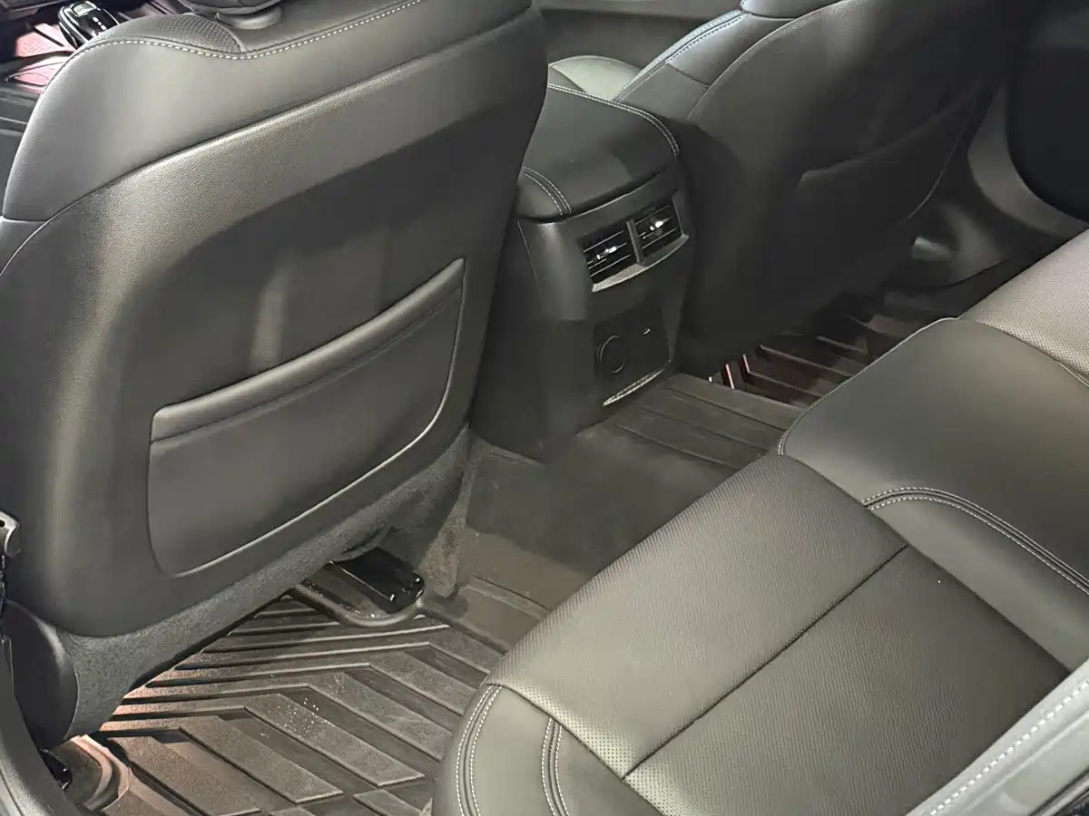 Cadillac CT5 2025 2025 Model 28T Track Performance Edition