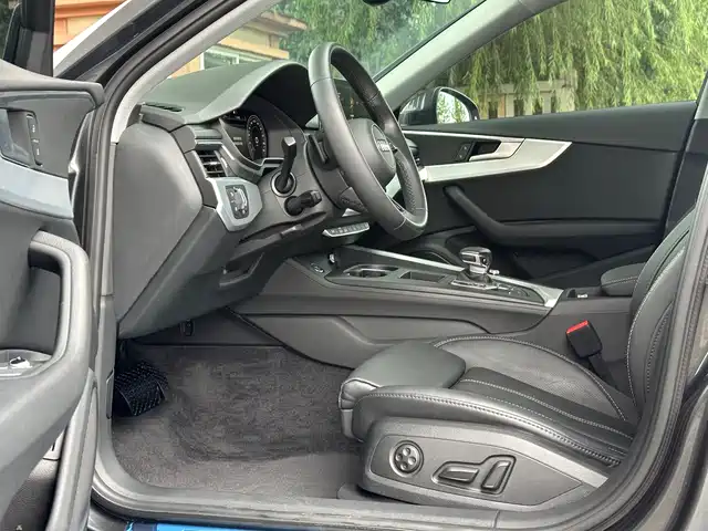 Audi A4L 2022 40 TFSI Fashion Dynamic — фото 4