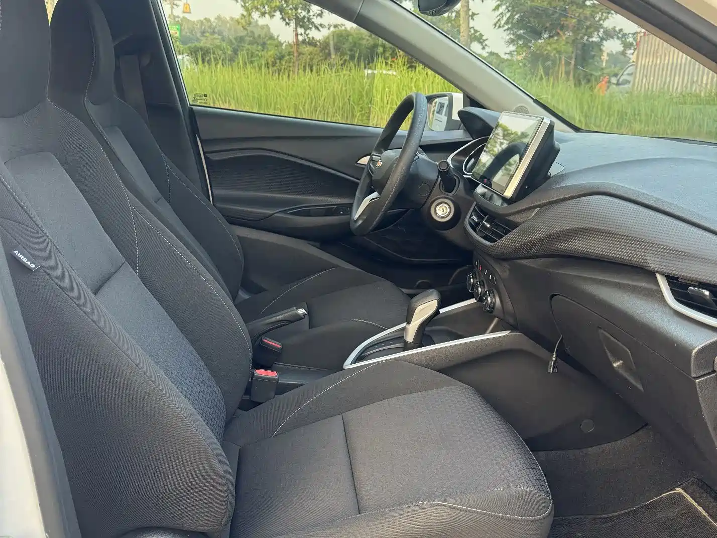 Photo 9 - Chevrolet Cavalier