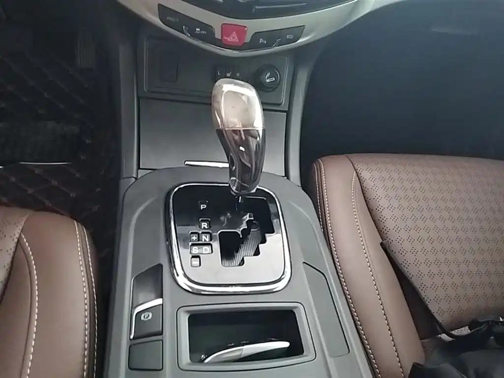 BYD S7 2015 2.0T Upgrade Automatic Flagship фото 13