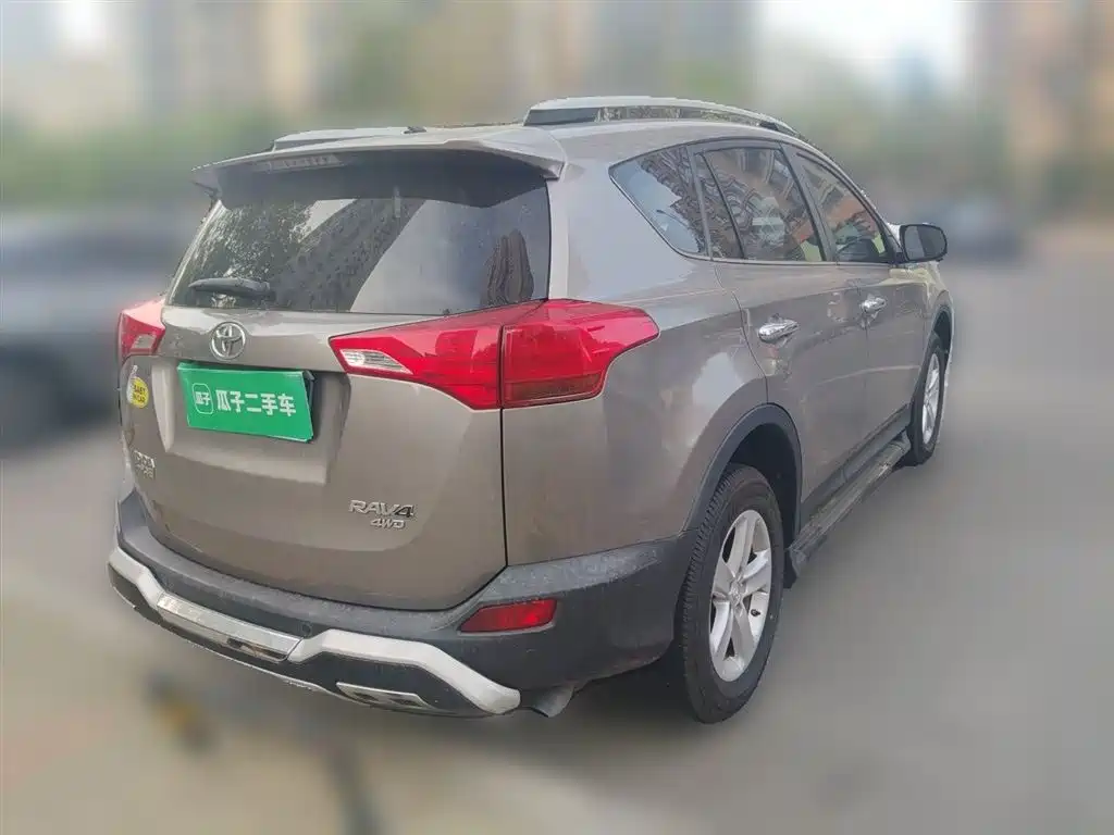 Toyota RAV4 Rongfang 2013 2.0L CVT 4WD Pioneer фото 5
