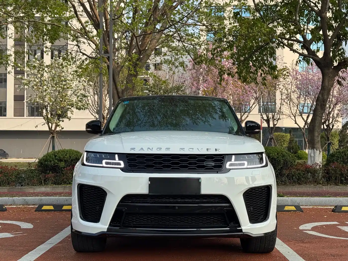 Land Rover Range Rover Sport 2014 3.0 SC V6 HSE DYNAMIC фото 2