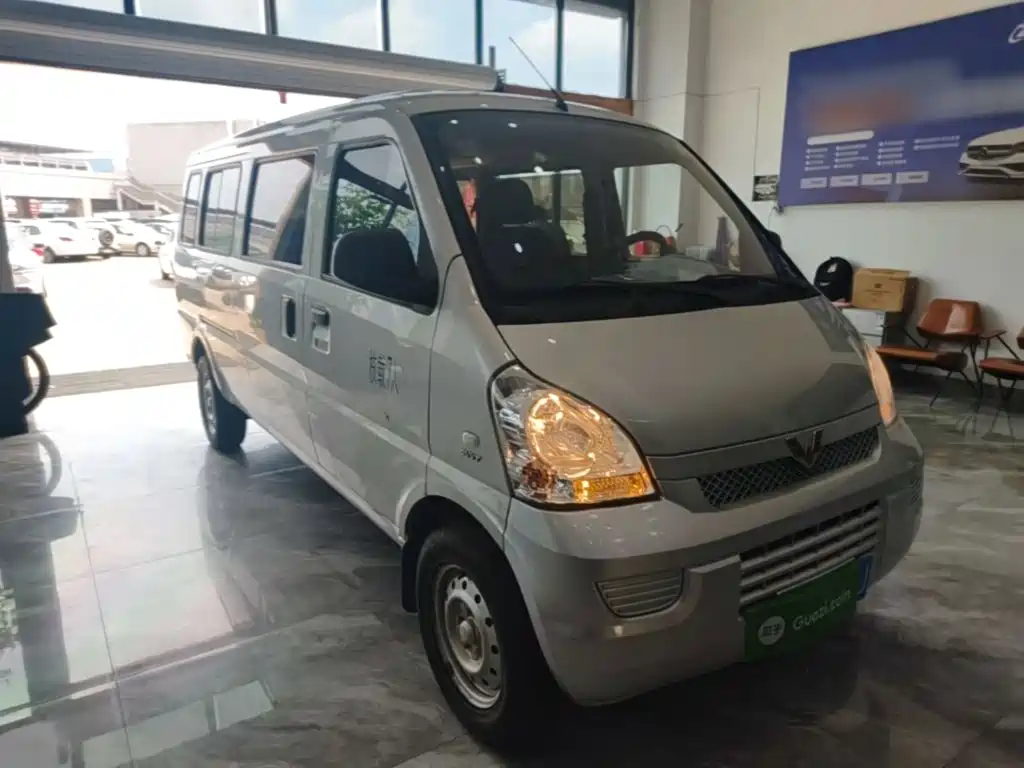 Wuling Motors Wuling Rongguang 2022 2021 1.5L Extended Standard Power Assisted L3C