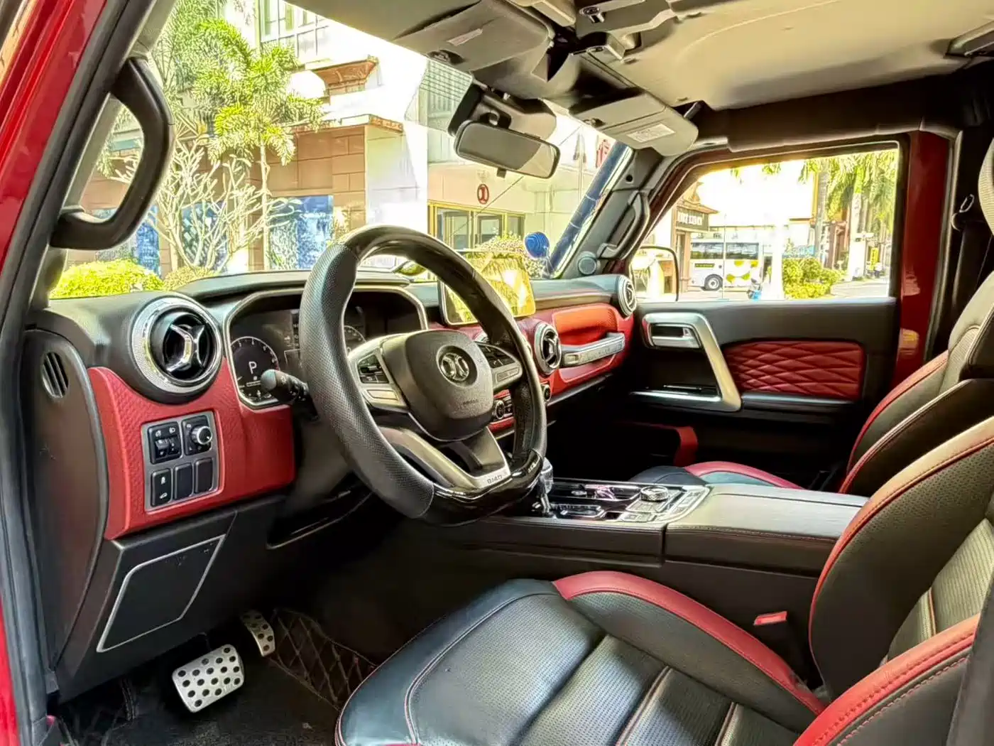 BAIC ORV Beijing Offroad BJ40 2019 PLUS 2.3T Automatic 4WD Luxury Edition China VI фото 4