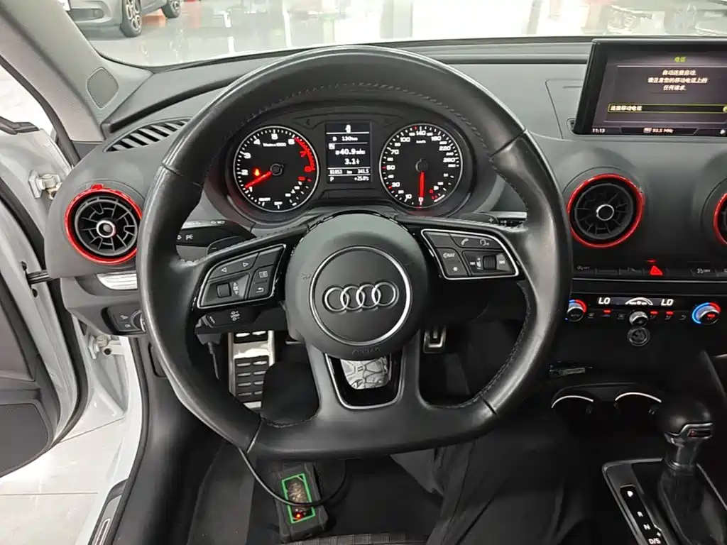 Фото 11 - Audi A3