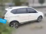 Фото 2 - Baojun 560