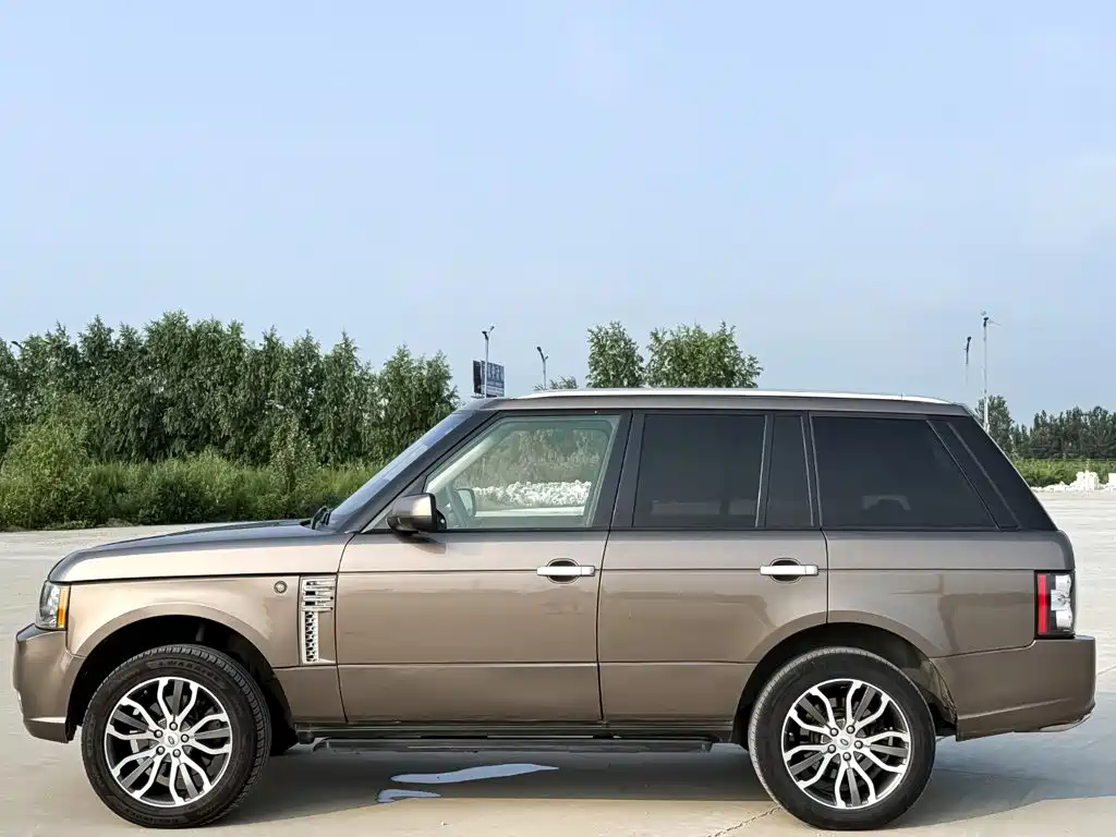 صورة 7 - Land Rover Range Rover