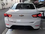 Photo 6 - Chevrolet Cavalier