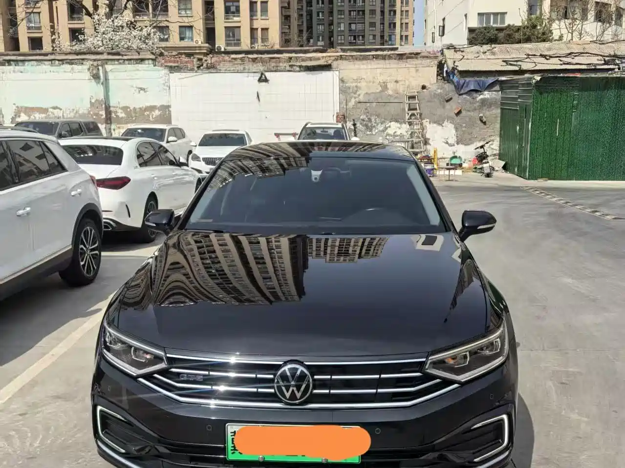 VOLKSWAGEN MAGOTAN GTE PLUG IN HYBRID