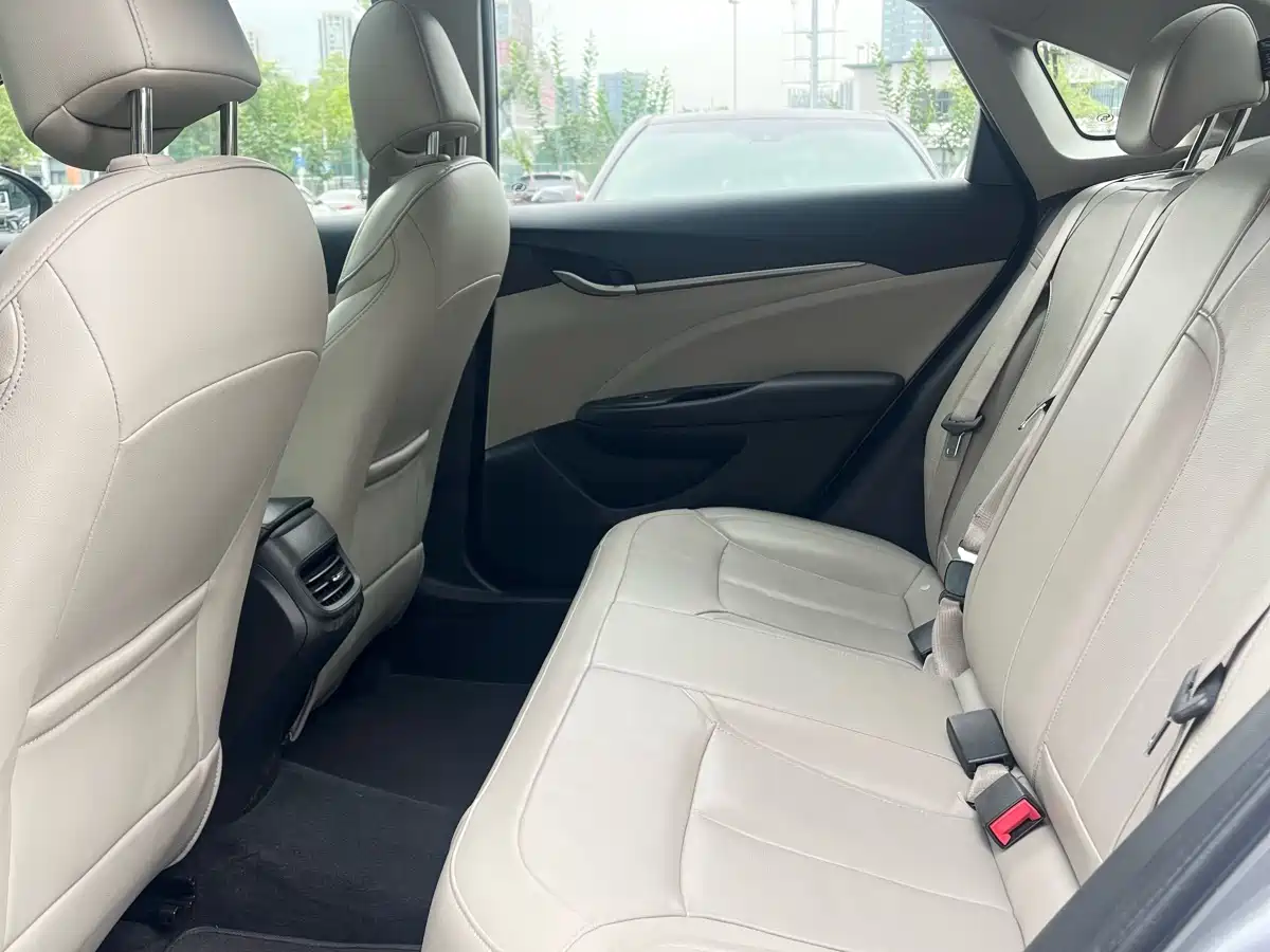 Buick Excelle 2019 15T DCT Connected Elite (China V) фото 5