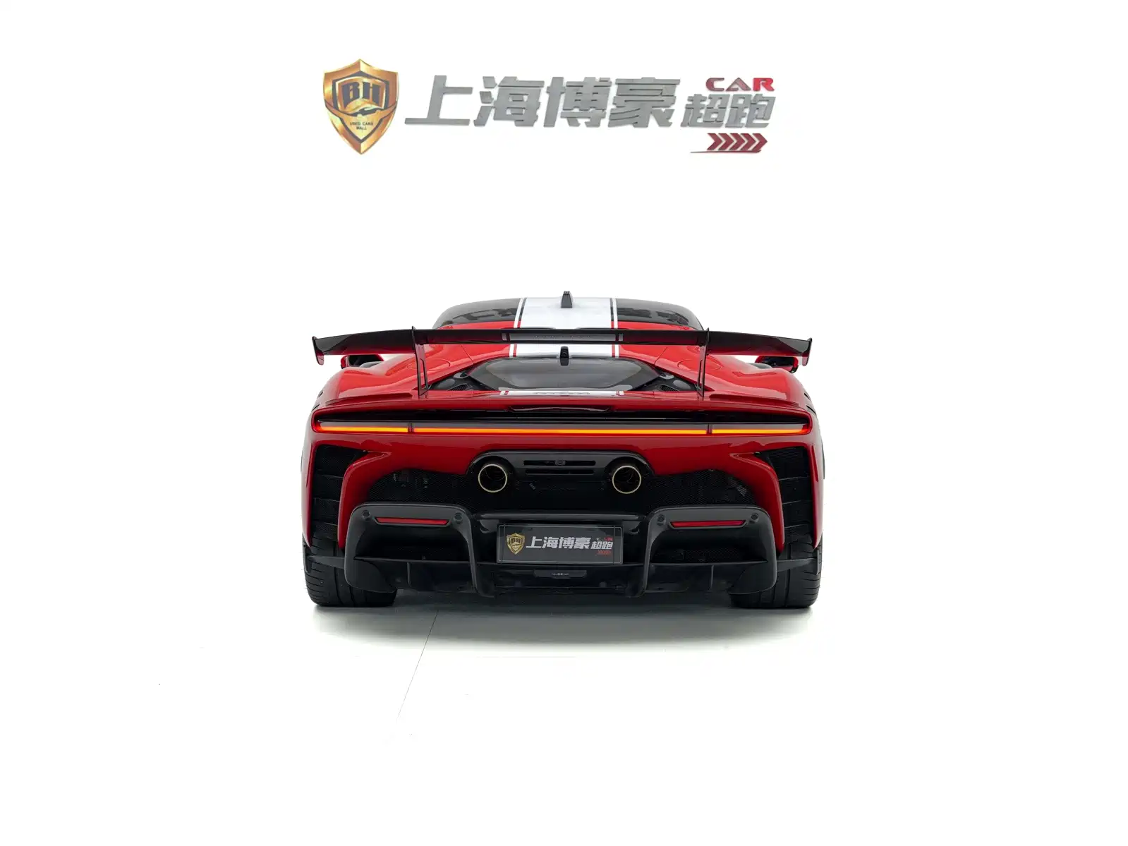 صورة 16 - Ferrari SF90