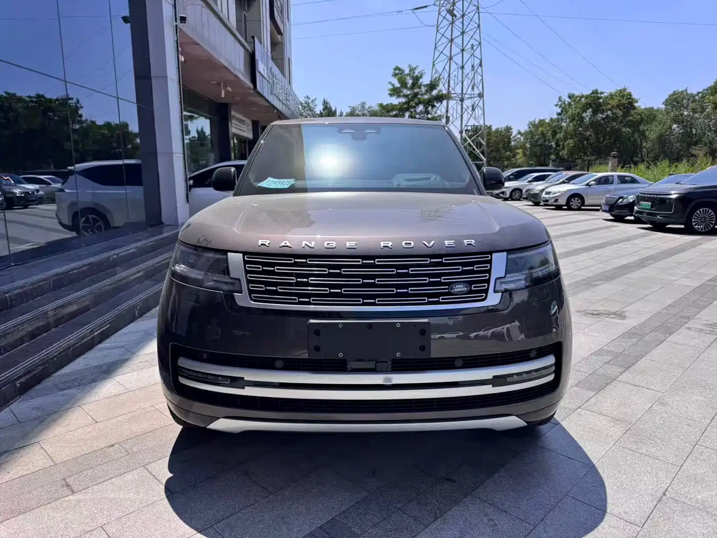 Land Rover Range Rover 2026 2024 3.0 L6 400PS Exemplary Extended