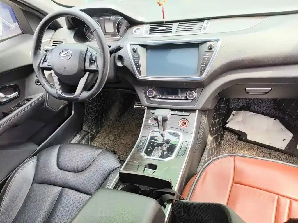 Landwind X7 2015 2015 2.0T Panorama Premium