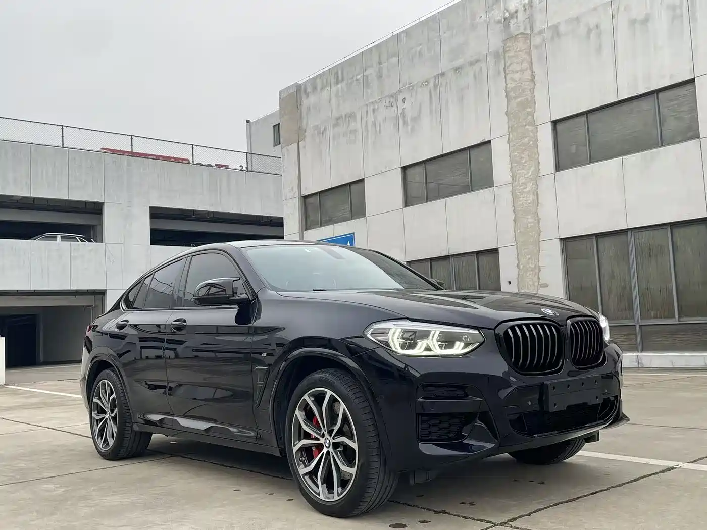 BMW X4 2020 xDrive25i M Off-road Package фото 3