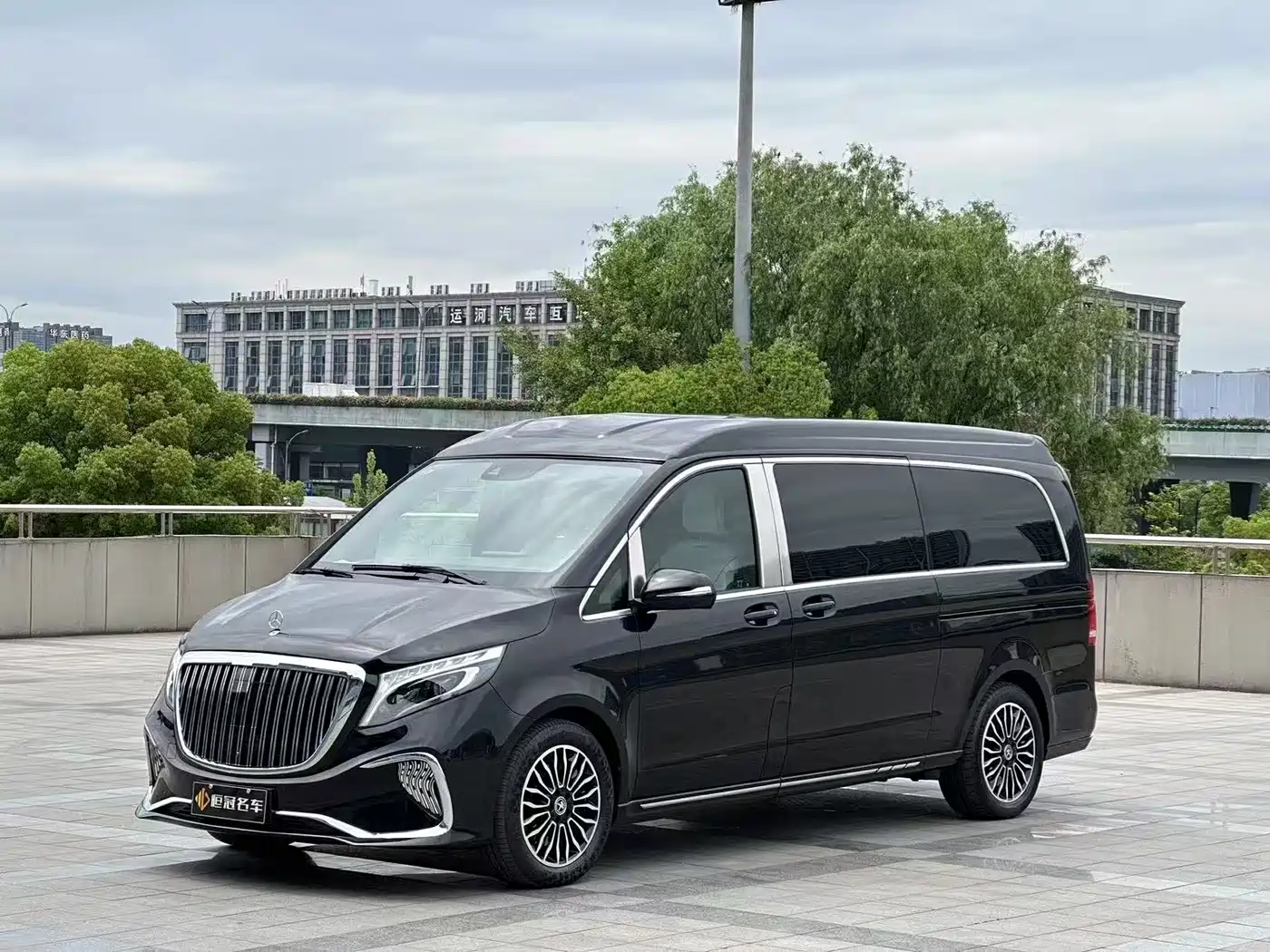Mercedes-Benz V-Class 2022 V 260 L Long Wheelbase Prestige Edition