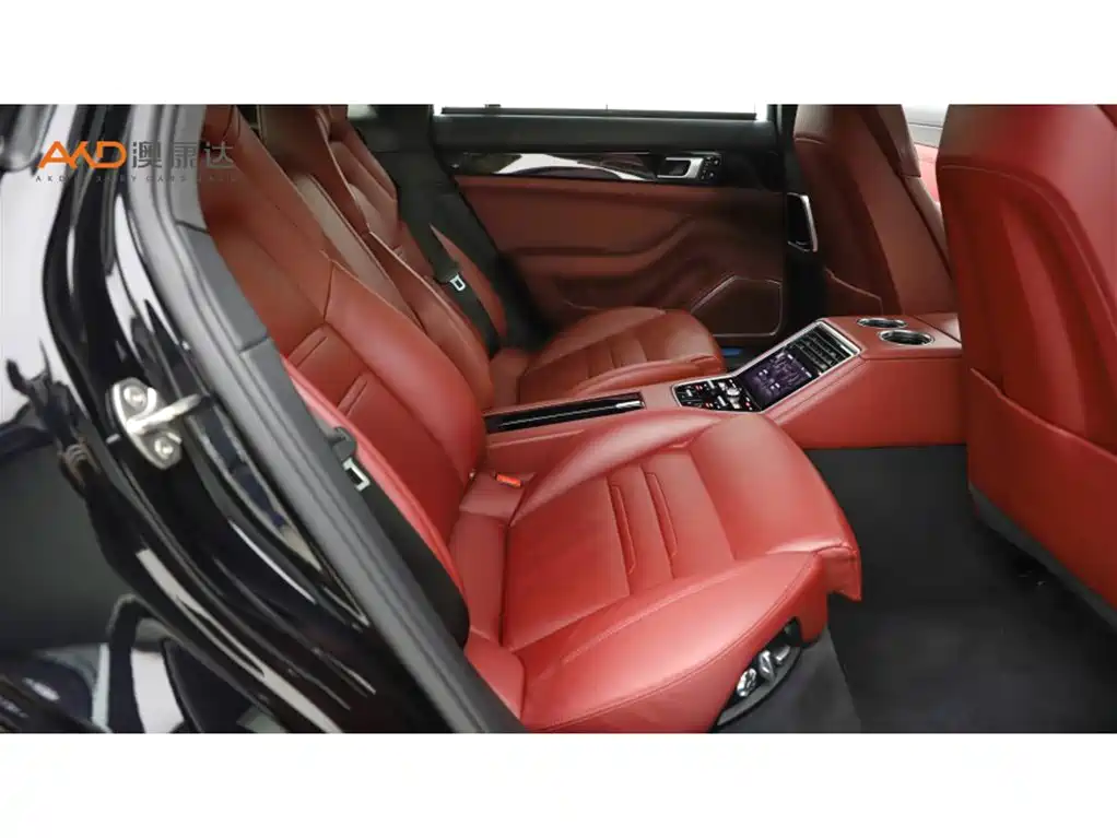 PORSCHE PANAMERA NEW ENERGY