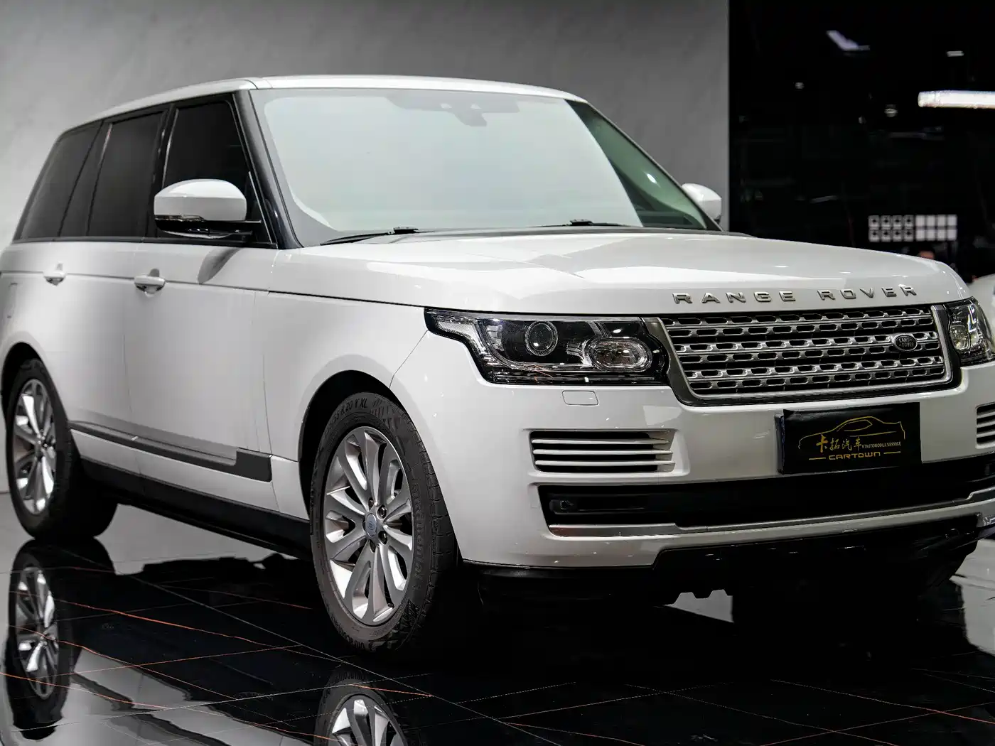 Land Rover Range Rover 2016 3.0 SC V6 Vogue фото 3