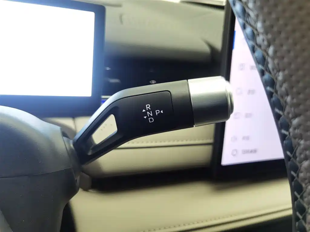 GEELY GALAXY GALAXY SPARKLE 8