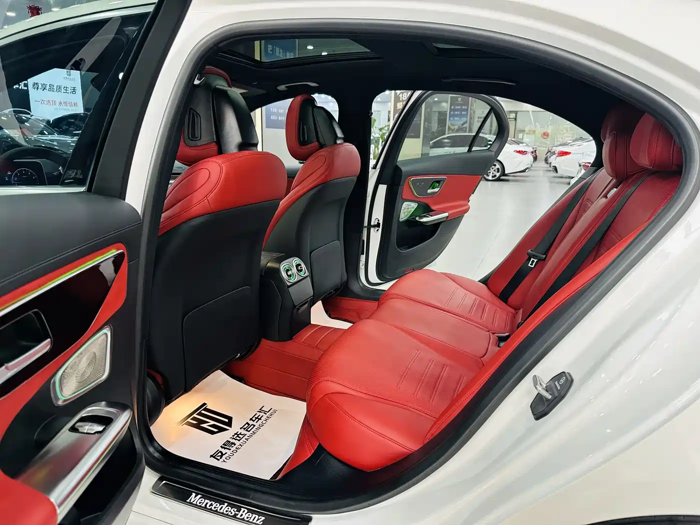 Mercedes-Benz C-Class 2025 C 260 L Sport Edition фото 6