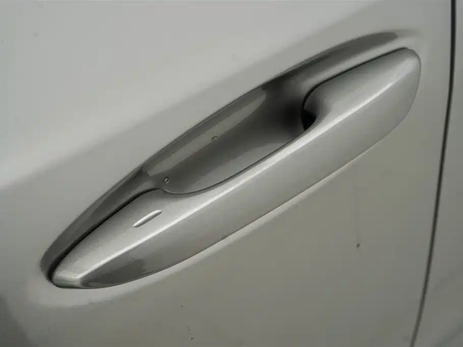 Lexus ES 2022 200 Excellence Edition фото 10