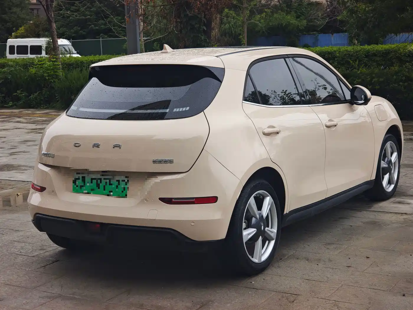 Ora Good Cat 2022 2022 400km Standard Range Luxury LFP