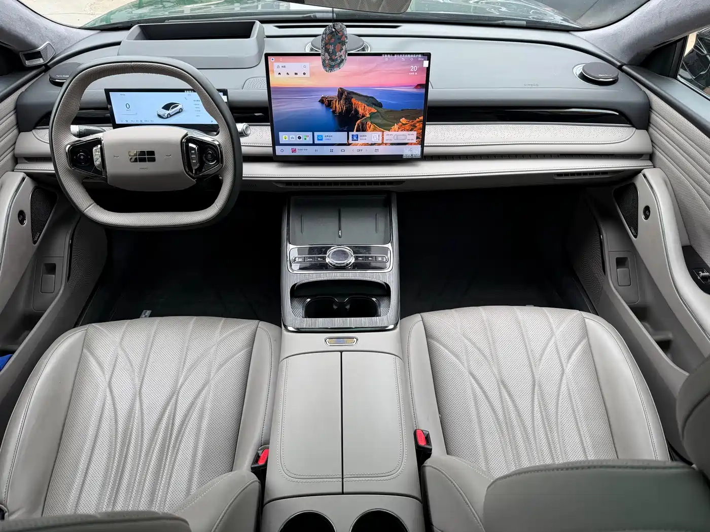 Geely Galaxy Galaxy Xingyao 8 2025 130km EM-i Premium Edition фото 13