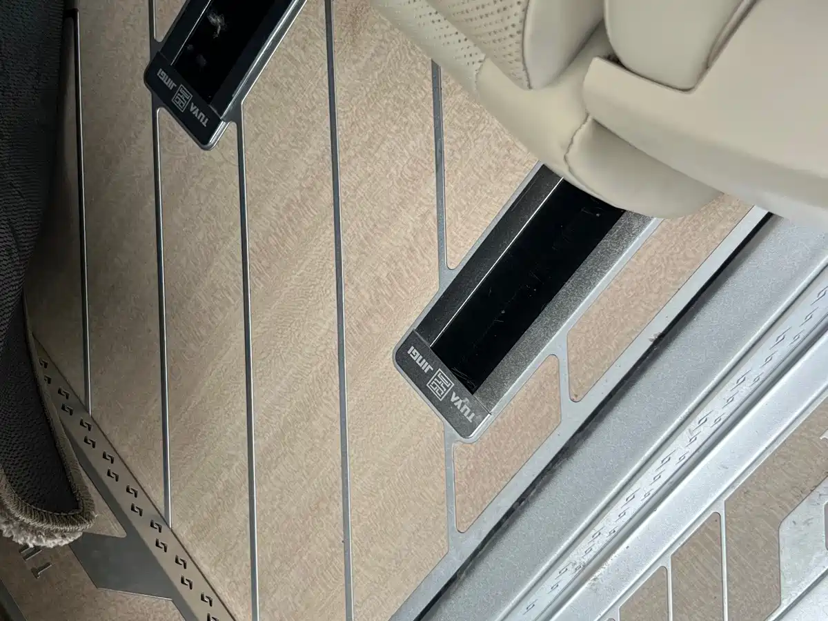 Toyota Alphard 2025 2024 Hybrid 2.5L Ultimate Enjoyment Edition