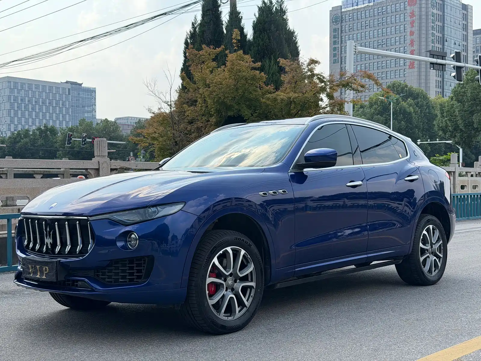 Фото 1 - Maserati Levante
